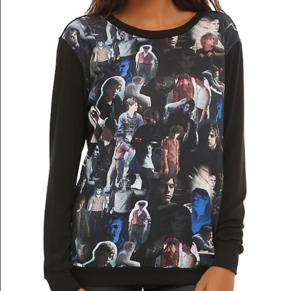 Evan Peters American Horror Story shirt hot topic